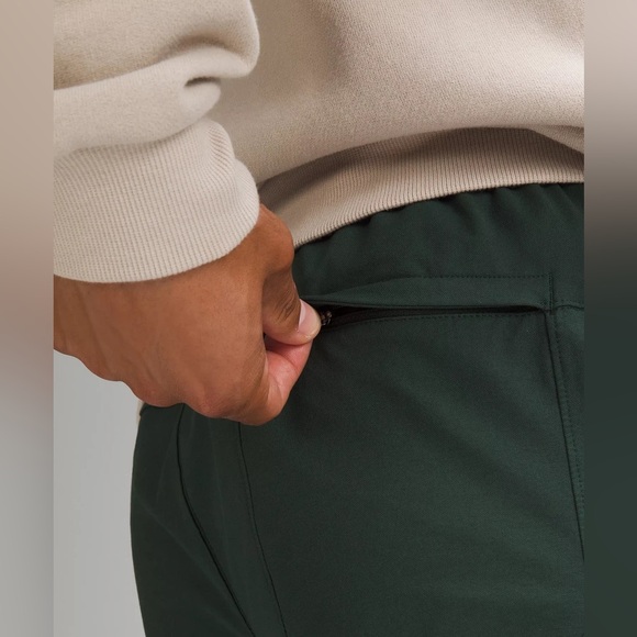 Lululemon Bowline Short 8” Stretch Cotton VersaTwill - Picture 4 of 9